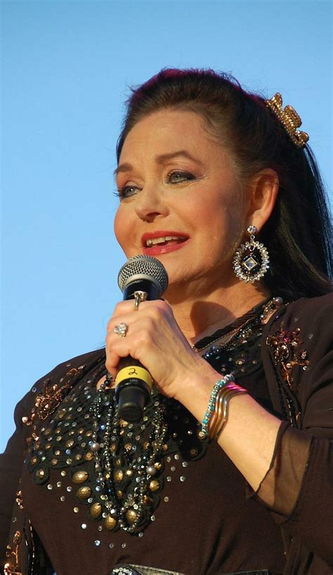 The Magic of Authenticity: Crystal Gayle's Enduring Appeal